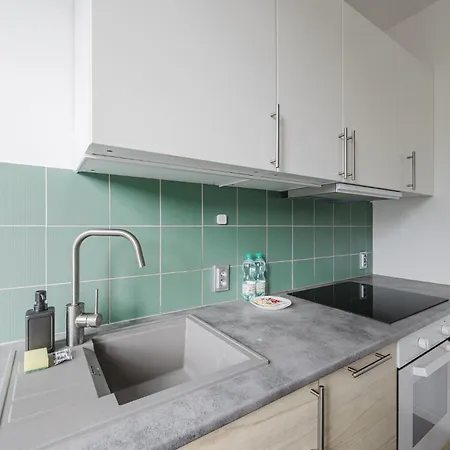 Polna Serenity Apartment *