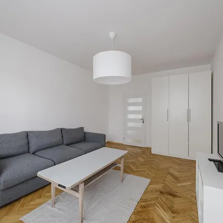 Polna Serenity Apartment *